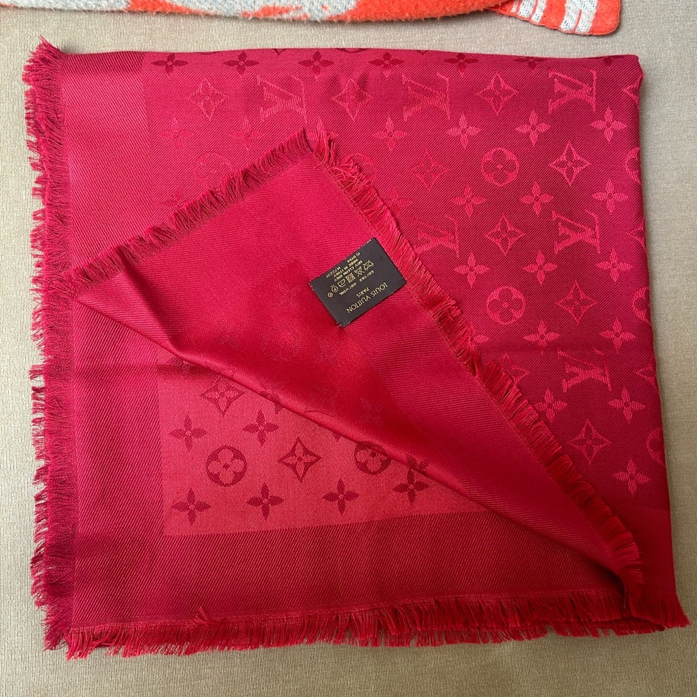 Monogram Classic Shawl, Louis Vuitton